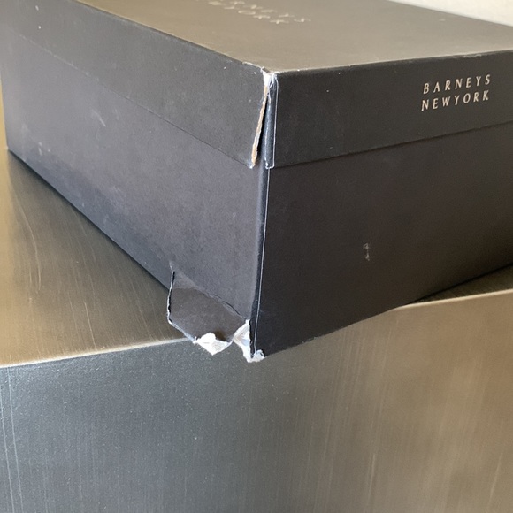 Barneys New York Silver Pumps Size 7. Brand new. - Picture 10 of 11